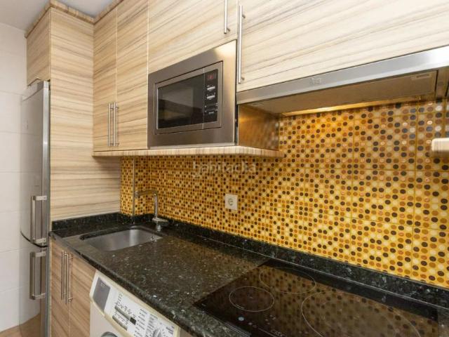 Piso en venta en Torremolinos, Manantiales Estación de Autobuses. PISO EN VENTA ZONA CENTRO TORREMOLINOS. Pisos.