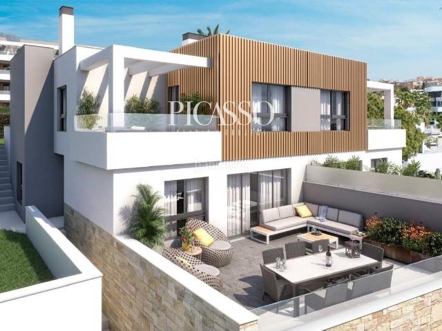 Piso en venta en Torremolinos, Montemar. EXCLUSIVOS PISOS DE OBRA NUEVA CON VISTAS AL MAR EN MONTEMAR. Pisos.