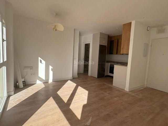 Piso en venta en Torremolinos, Montemar. Pisos.