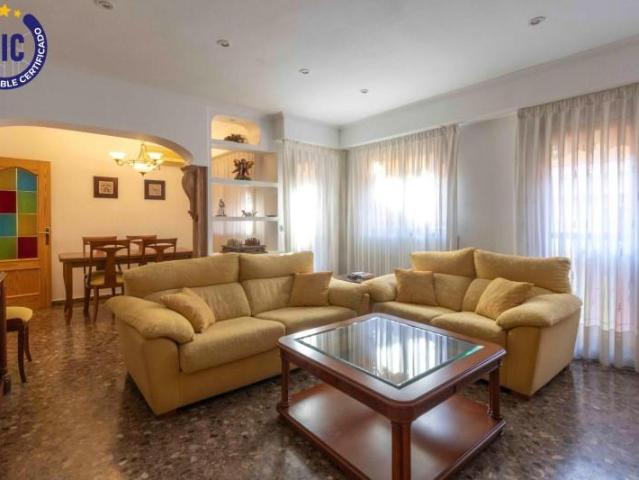Piso en venta en Torrent, Casco antiguo