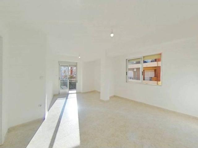 Piso en Venta en Torrent València