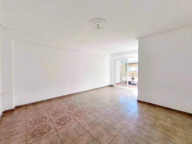 Piso en Venta en Torrent València