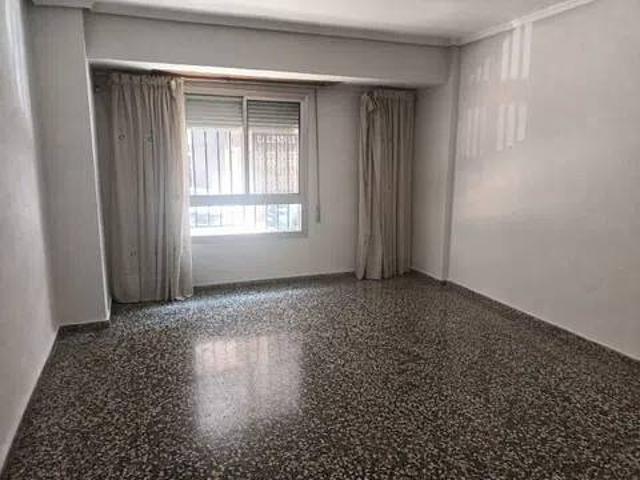 Piso en Venta en Torrent València