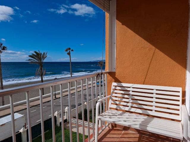 Piso en Venta en Torrenueva Costa