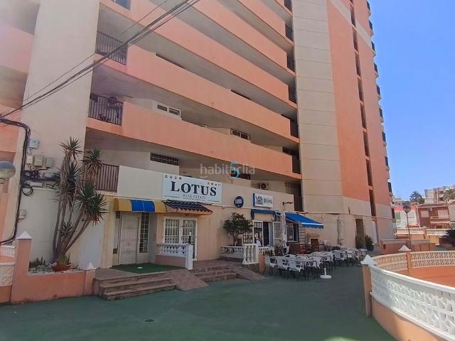 Piso en venta en Torrevieja, Cabo Cervera. Apartamento moderno de 1 dormitorio orientado al sureste con vistas al mar a solo 200 metros de la playa! Situado en un bloque bie. Pisos.