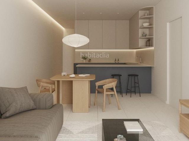 Piso en venta en Torrevieja, Centro Muelle Pesquero. Modernos apartamentos de nueva construccioacuten en el corazoacuten de Torrevieja, a solo 600 m del marExclusiva promocioacuten bo. Pisos.