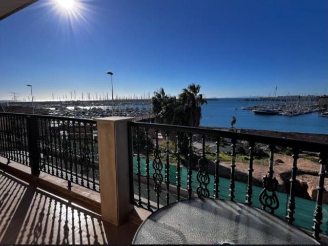 Piso en venta en Torrevieja, Centro