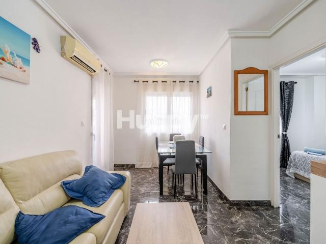Piso en venta en Torrevieja, Antonio Machado. Pisos.