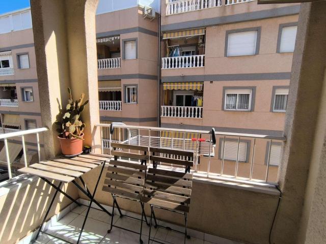 Piso en venta en Torrevieja Alicante