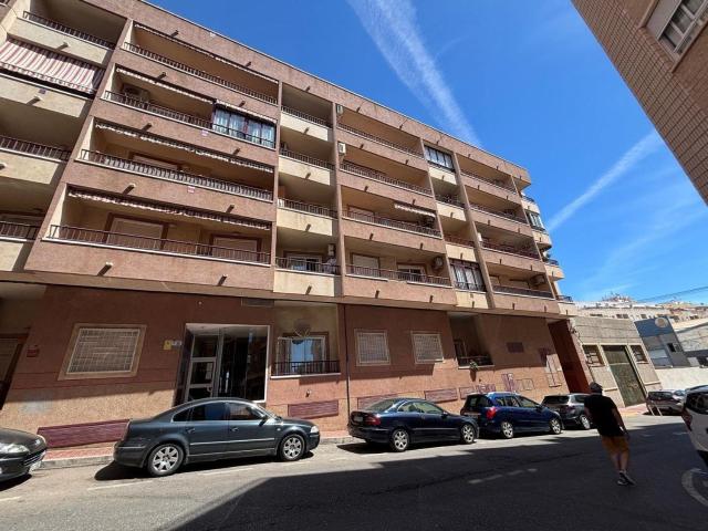 Piso en venta en Torrevieja Alicante