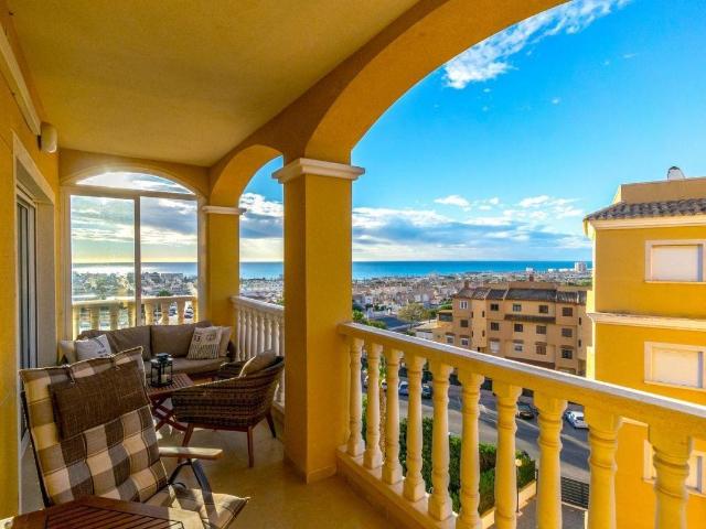 Piso en venta en Torrevieja Alicante