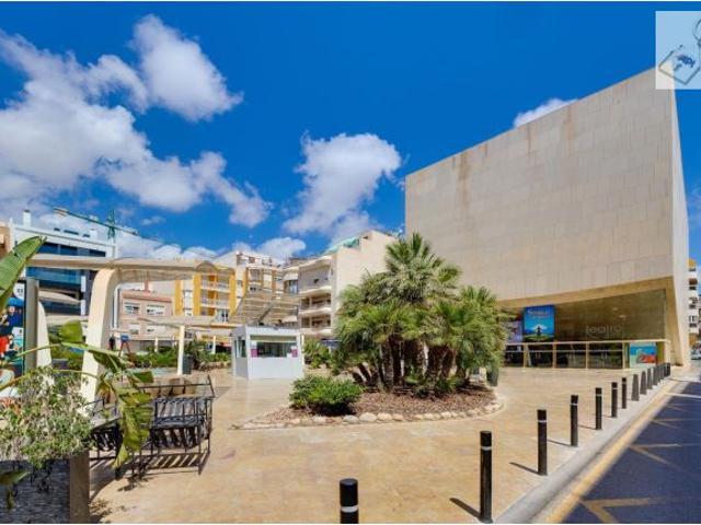 Piso en Venta en Torrevieja, Alicante
