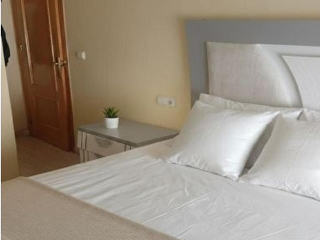 Piso en Venta en Torrevieja, Alicante