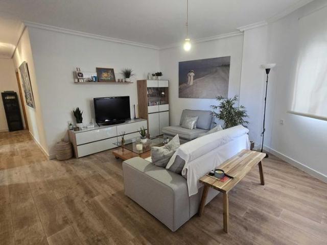 Piso en venta en Torrevieja Alicante