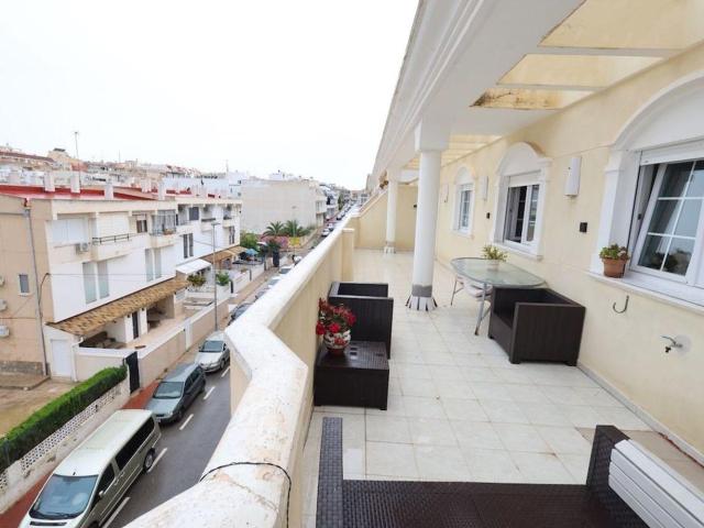 Piso en venta en Torrevieja Alicante