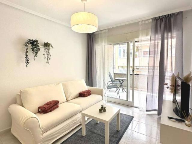 Piso en venta en Torrevieja Alicante