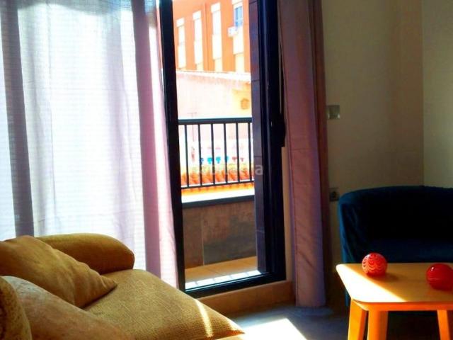 Piso en venta en Torrevieja, Gaspar Perelló. Apartamento con terraza, en la provincia de Alicante, en la ciudad de Torrevieja, en el barrio de La Mata. 2 habitaciones 53 m². Pisos.