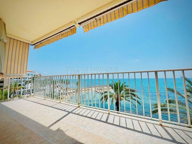Piso en venta en Torrevieja, Las Piscinas Naturales. Piso en venta en Paseo Juan Aparicio, 4 dormitorios. Pisos.