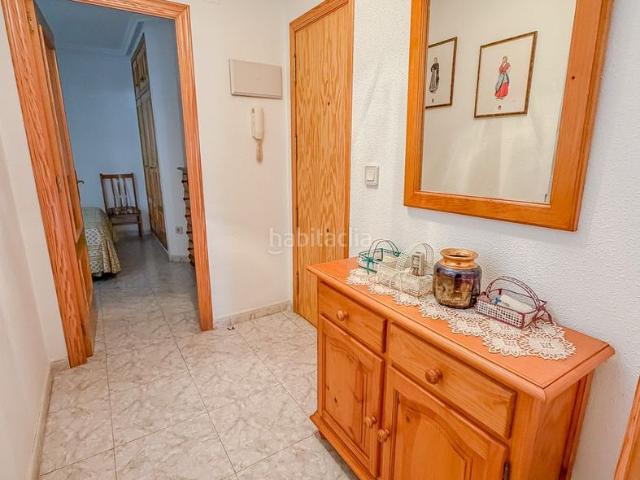 Piso en venta en Torrevieja, Las Piscinas Naturales. Piso en venta en Playa del Cura, 2 dormitorios. Pisos.