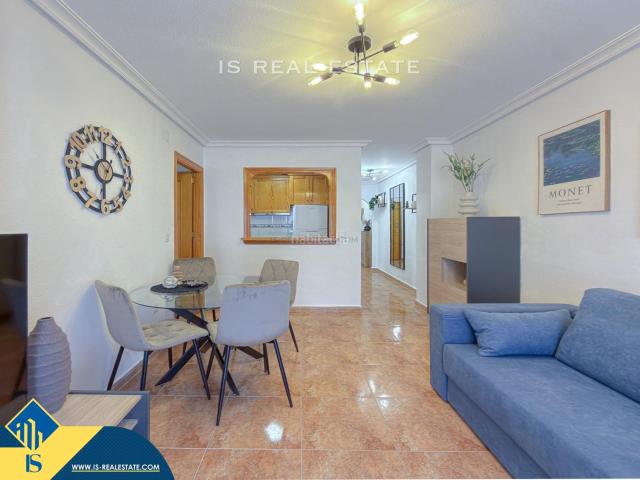 Piso en venta en Torrevieja, Parque de las Naciones. Apartamento con terraza, en la provincia de Alicante, en la ciudad de Torrevieja, en el barrio de Playa del Cura. 2 habitaciones. Pisos.