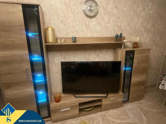 Piso en venta en Torrevieja, Playa de los Náufragos. Apartamento con terraza, en la provincia de Alicante, en la ciudad de Torrevieja, en la zona de Playa de los Náufragos. 3 habitaci. Pisos.