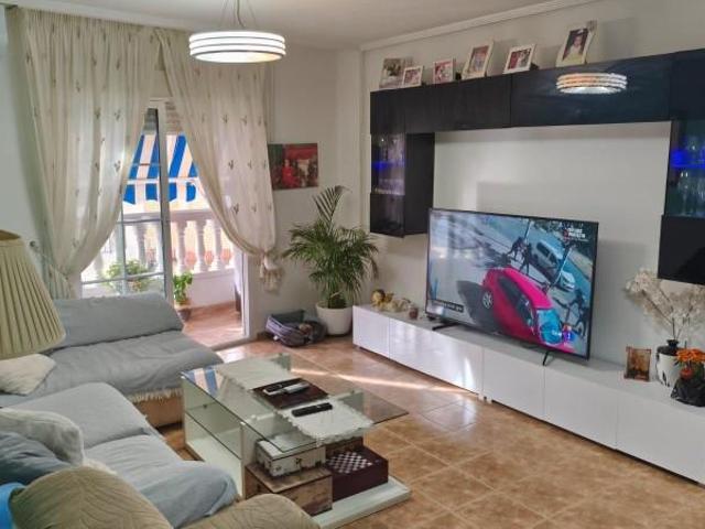 Piso en venta en Torrevieja, Centro