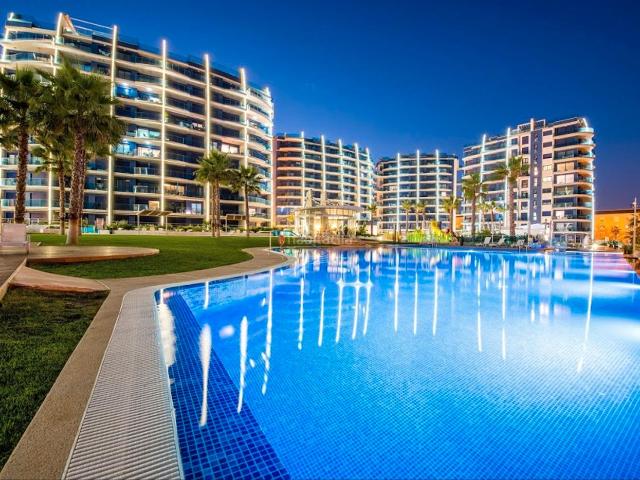 Piso en venta en Torrevieja, Punta Prima.. Pisos.