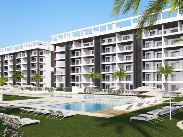 Piso en venta en Torrevieja, Torrevieja