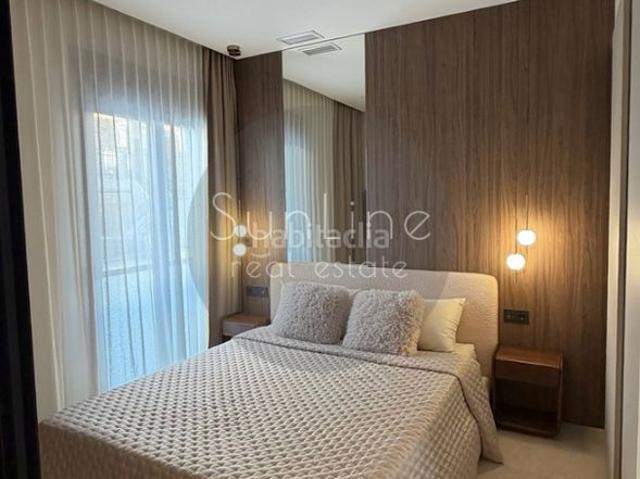 Piso en venta en Torrevieja, Zona Playa de los Locos. Apartamentos premium con un acabado moderno impecable. Pisos.