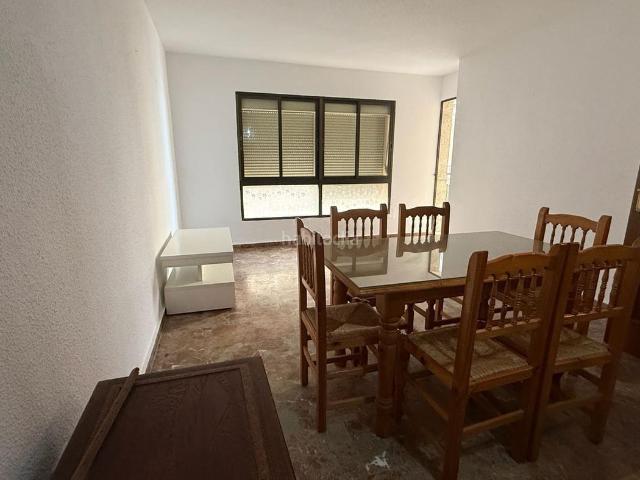Piso en venta en Torrox, Urbanización Santa Rosa. Piso en segunda línea de playa. Pisos.