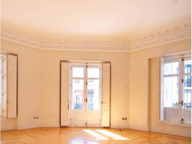Piso en Venta en Trafalgar