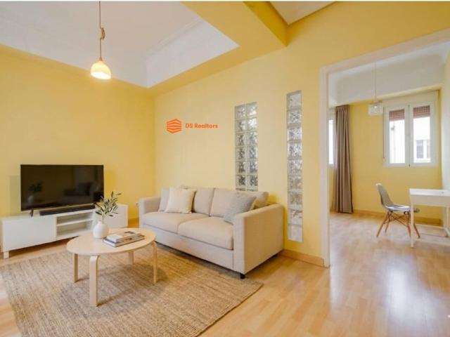 PISO EN VENTA EN TRAFALGAR