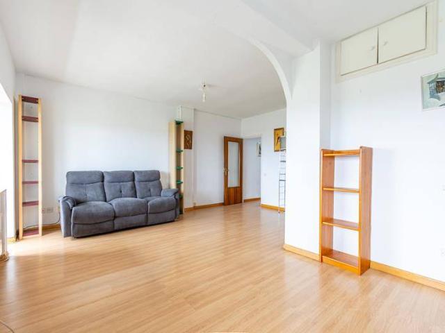 Piso en Venta en Tres Olivos Valverde