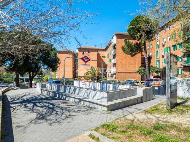 Piso en Venta en Tres Olivos Valverde