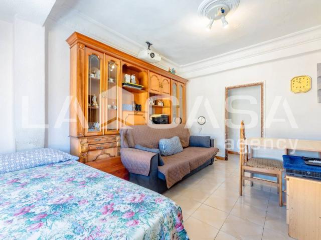 Piso en Venta en Trinitat