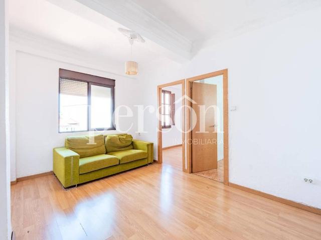 Piso en Venta en Trinitat