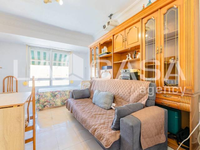 Piso en Venta en Trinitat