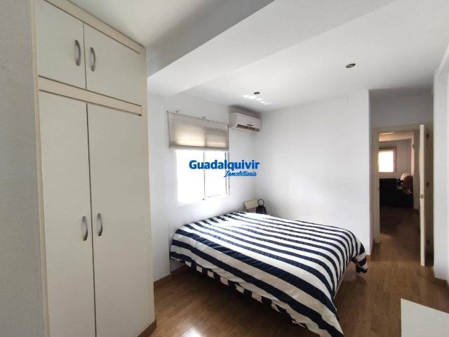 Piso en Venta en Triana Casco Antiguo