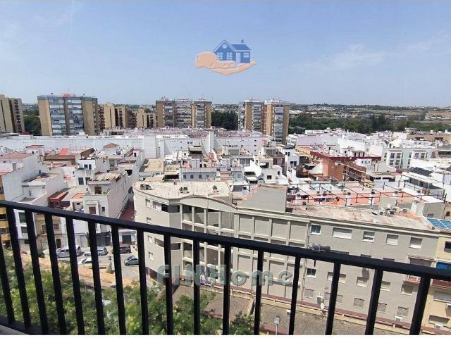 Piso en Venta en Triana Oeste