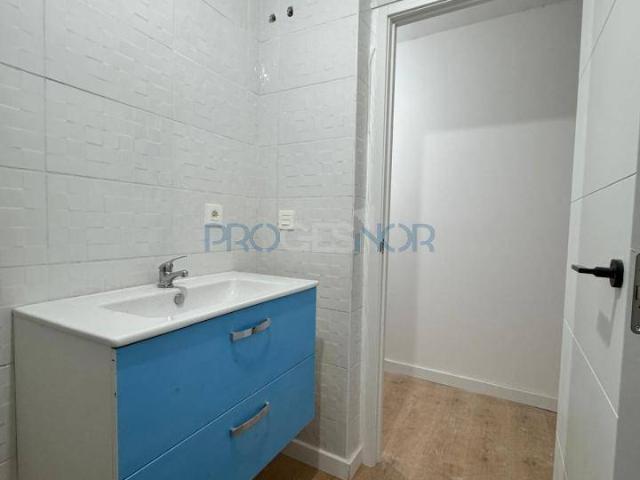 Piso en Venta en Trobajo del Camino