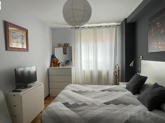 Piso en venta en Trobajo del camino. PISO ZONA LIDL CON ASCENSOR Y GARAJE. Pisos Trobajo del.
