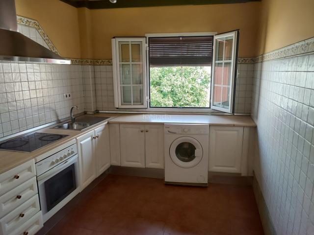 Piso en venta en Utrera, Torre Cruz Los Molinos. Pisos.