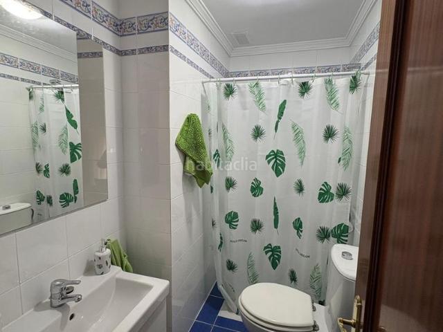 Piso en venta en Utrera, Salesianos. PISO CON ASCENSOR Y GARAJE. Pisos.