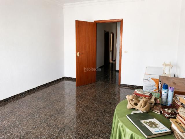 Piso en venta en Úbeda. Gran piso. Pisos.