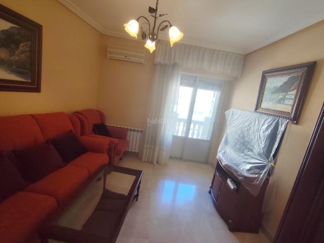 Piso en venta en Úbeda. Pisos.