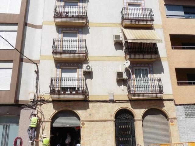 Piso en venta en Úbeda. Pisos.