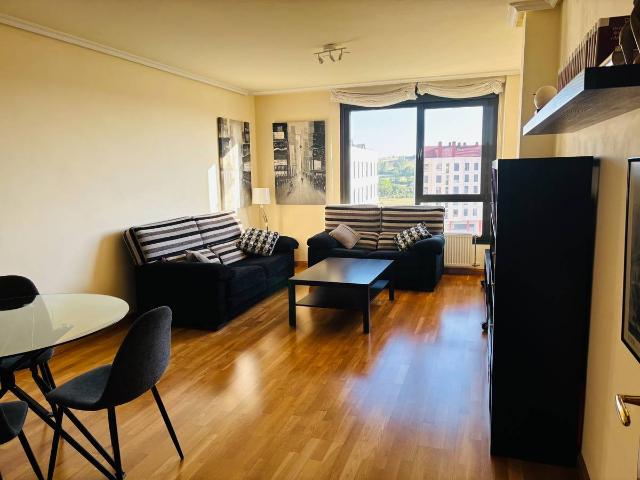 Piso en Venta en Universidad Las Huelgas