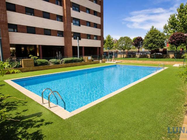 Piso en Venta en Universidad
