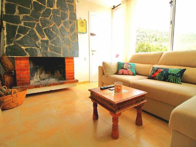 Piso en venta en urbanización Cala Salions, Tossa de Mar, de 51 m² 2 habitaciones por 160.000