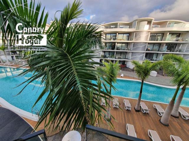 Piso en venta en Urbanización Las Olas Palmar Arona Tenerife